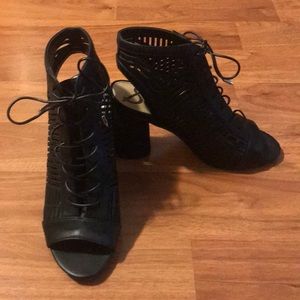 Sam Edelman!!! Black Lace up Bootie! Barely worn!